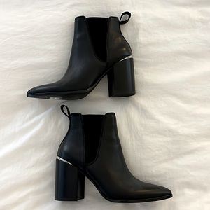 Steve Madden boots